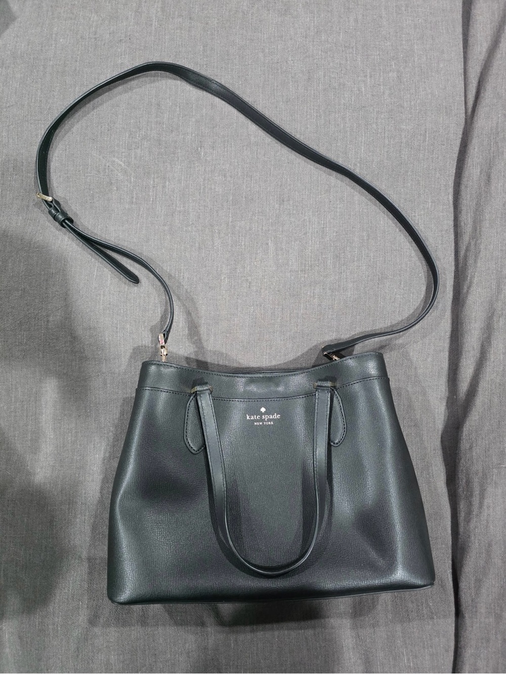 🖤🩶Classic & Versatile Kate Spade New York Leather Satchel Crossbody
